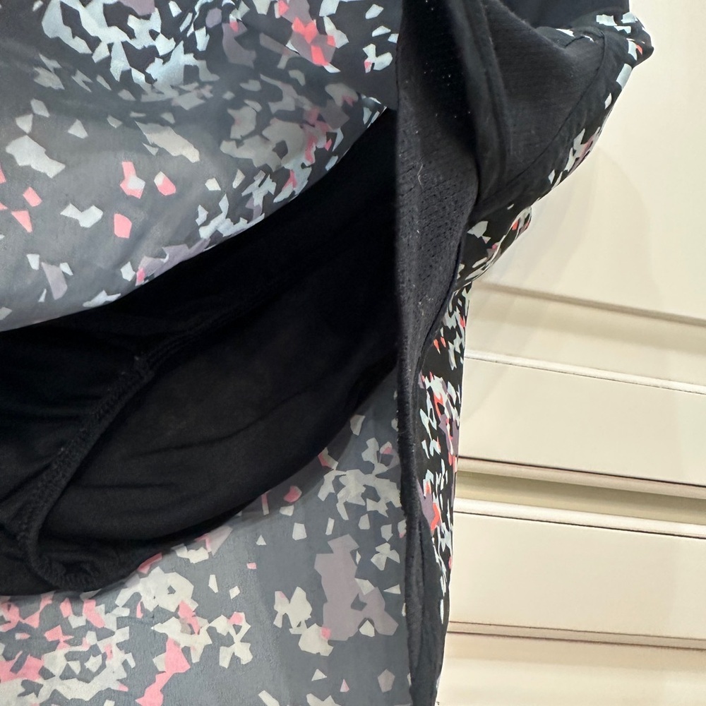 Under Armour Black and Red Patterned Athletic Shorts - Picture 3 of 5